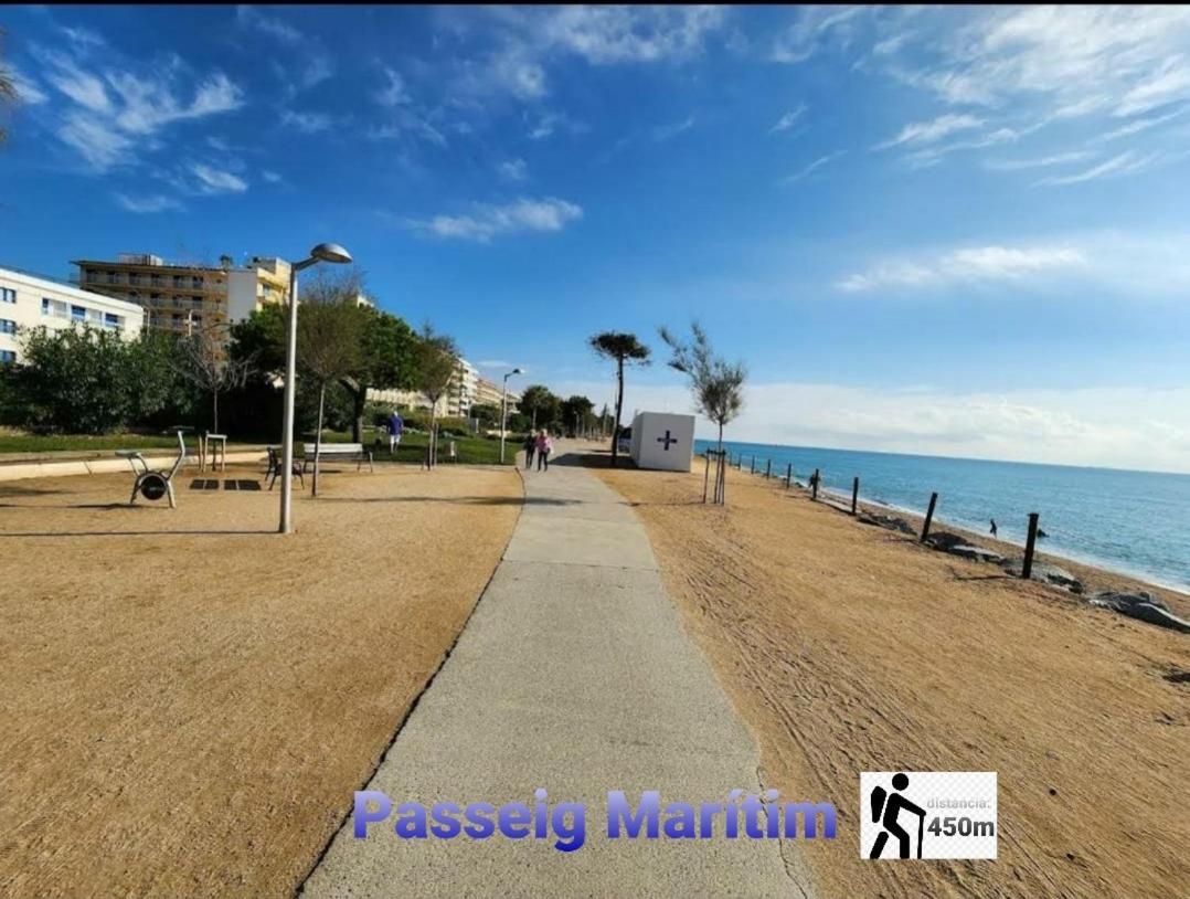 Apartamento En La Costa Del Maresme Pineda de Mar Exterior foto